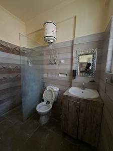 Bathroom Image of 1750 Sq.ft 3 BHK Builder Floor for rent in Sector 15 Part 2 Gurgaon for Rs. 60000