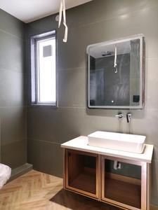 DLF Regency Park 1 Attached Bathroom with Bedroom One 3