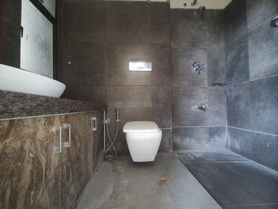 Bathroom Image of 2097 Sq.ft 3 BHK Apartment / Flat for rent in R Sheladia Palladian, Jodhpur Ahmedabad for Rs. 40000