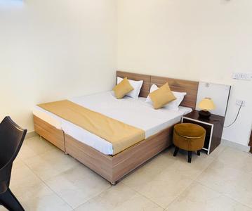 Bedroom Image of 900 Sq.ft 1 RK Apartment / Flat for rent in Sector 50 Gurgaon for Rs. 20000