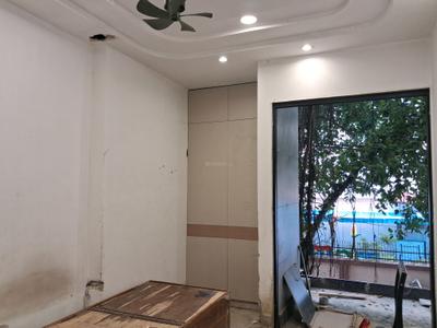 Bedroom Image of 1350 Sq.ft 3 BHK Builder Floor for sale in Paschim Vihar New Delhi for Rs. 27000000