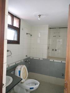 Common Bathroom Image of 2000 Sq.ft 3 BHK Apartment / Flat for sale in SB youth Apartment, Sector 2 Dwarka New Delhi for Rs. 24500000