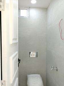Common Bathroom Image of 1800 Sq.ft 3 BHK Apartment / Flat for sale in Vrindavan Apartment, Sector 6 Dwarka New Delhi for Rs. 28500000