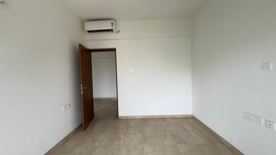 Bedroom Image of 810 Sq.ft 2 BHK Apartment / Flat for sale in Shapoorji Pallonji BKC 28, Bandra East Mumbai for Rs. 26000000