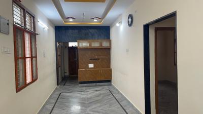 Living Room Image of 1350 Sq.ft 2 BHK Builder Floor for rent in Hanamkonda Warangal for Rs. 10000