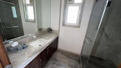 Image of 5050 Sq.ft 4 BHK Apartment / Flat for sale in Stratford Verde Residence Collection, Kalyani Nagar, Pune for Rs. 115000000