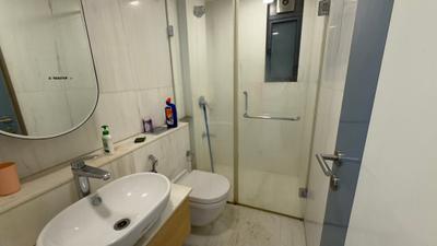 Bathroom Image of 520 Sq.ft 1 BHK Apartment / Flat for sale in Lodha New Cuffe Parade Estrella, Sion Mumbai for Rs. 18000000