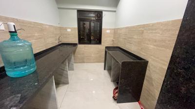 Kitchen Image of 550 Sq.ft 1 BHK Apartment / Flat for rent in Ufasa Fortune Star, Byculla Mumbai for Rs. 50000