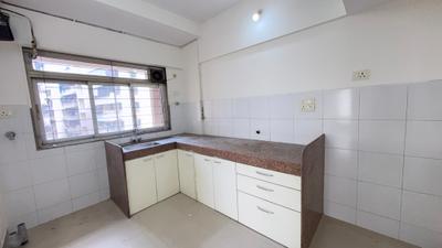 Kitchen Image of 1000 Sq.ft 3 BHK Apartment / Flat for sale in Kanakia Niharika, Thane West Thane for Rs. 22500000