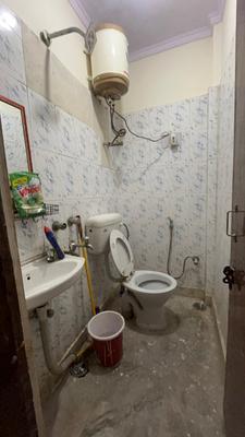 Image of 800 Sq.ft 2 BHK Independent House for rent in Gautam Nagar, New Delhi for Rs. 35000