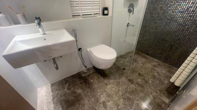 Image of 2200 Sq.ft 4 BHK Apartment / Flat for sale in Lower Parel, Mumbai for Rs. 140901000