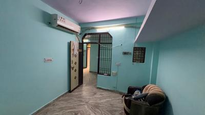 Bedroom Image of 600 Sq.ft 2 BHK Builder Floor for rent in Mayur Vihar Phase 1 New Delhi for Rs. 16500