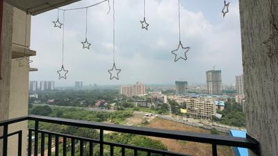 Living Room Image of 670 Sq.ft 2 BHK Apartment / Flat for sale in Runwal Gardens, Dombivli East Thane for Rs. 7225000
