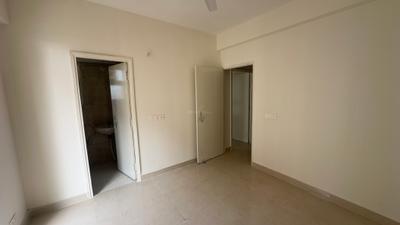 Bedroom Image of 750 Sq.ft 2 BHK Apartment / Flat for sale in Signature Global The Millennia 3, Sector 37D Gurgaon for Rs. 7000000