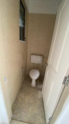 Bathroom Image of 430 Sq.ft 1 BHK Apartment / Flat for rent in Arihant 5 Anaika, Taloja Navi Mumbai for Rs. 8500