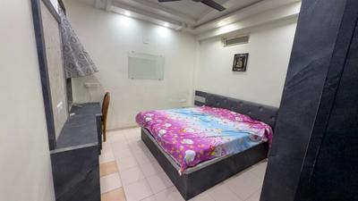 Bedroom Image of 1750 Sq.ft 3 BHK Apartment / Flat for sale in Bakeri Surel Apartments, Bodakdev Ahmedabad for Rs. 14500000