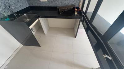 Kitchen Image of 450 Sq.ft 1 BHK Apartment / Flat for rent in Lodha Crown, Thane West Thane for Rs. 23999