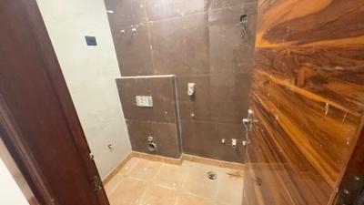 Image of 1650 Sq.ft 4 BHK Apartment / Flat for sale in Sector 73, Noida for Rs. 7991000