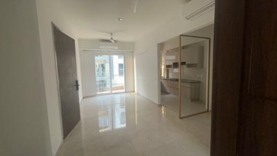Living Room Image of 955 Sq.ft 2.5 BHK Apartment / Flat for sale in Smartworld Orchard, Sector 61 Gurgaon for Rs. 16000000