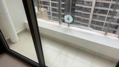 Balcony Image of 1150 Sq.ft 2 BHK Apartment / Flat for sale in K Raheja Vistas, Powai Mumbai for Rs. 28900000