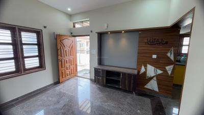 Living Room Image of 1200 Sq.ft 2 BHK Independent House for rent in R.K. Hegde Nagar Bengaluru for Rs. 21000