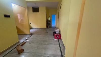 Living Room Image of 900 Sq.ft 2 BHK Apartment / Flat for rent in Behala Chowrasta Kolkata for Rs. 15000
