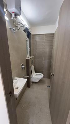 Image of 630 Sq.ft 2 BHK Apartment / Flat for rent in Shreeji Laxmi, Ghatkopar East, Mumbai for Rs. 70000