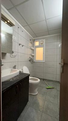 Image of 1100 Sq.ft 3 BHK Apartment / Flat for rent in Gulshan Botnia, Sector 144, Noida for Rs. 45000