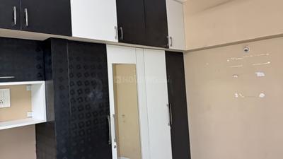 Bedroom Image of 2000 Sq.ft 3 BHK Apartment / Flat for rent in Maraimalai Nagar Chennai for Rs. 30000