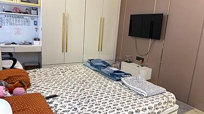Bedroom Image of 1100 Sq.ft 3 BHK Apartment / Flat for sale in Radhe Infinity, Kudasan Gandhinagar for Rs. 16300000