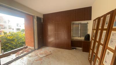 Bedroom Image of 1300 Sq.ft 2 BHK Apartment / Flat for rent in Kaggadasapura Bengaluru for Rs. 40000