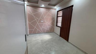 Bedroom Image of 680 Sq.ft 2 BHK Apartment / Flat for sale in Sector 4 Rohini New Delhi for Rs. 5000000