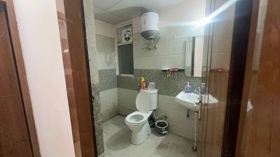 Image of 1200 Sq.ft 2 BHK Apartment / Flat for rent in Noida Extension, Greater Noida for Rs. 19000