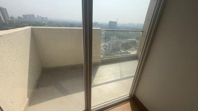 Image of 1704 Sq.ft 3 BHK Apartment / Flat for sale in Tulip Yellow, Sector 69, Gurgaon for Rs. 22900000