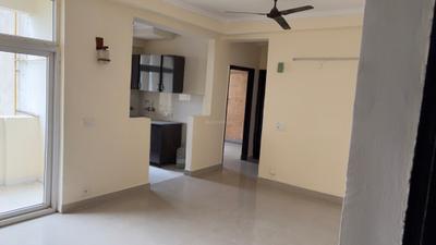 Living Room Image of 1000 Sq.ft 2 BHK Apartment / Flat for rent in Amrapali Silicon City, Sector 76 Noida for Rs. 29000