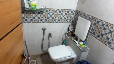 Image of 1800 Sq.ft 3 BHK Apartment / Flat for rent in Yogeshwar Karnavati Paradise, New Maninagar, Ahmedabad for Rs. 25000