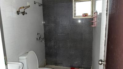 Image of 1275 Sq.ft 2.5 BHK Apartment / Flat for rent in Gardenia Square, Crossings Republik, Ghaziabad for Rs. 20000