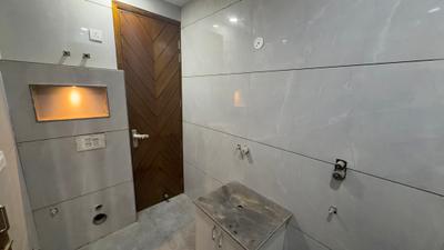 Image of 2250 Sq.ft 3 BHK Builder Floor for sale in RR Homes Luxury Floors, Sector 49, Faridabad for Rs. 22000000