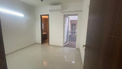 Bedroom Image of 1012 Sq.ft 2 BHK Apartment / Flat for sale in Smartworld Orchard, Sector 61 Gurgaon for Rs. 17000000