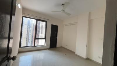 Bedroom Image of 1968 Sq.ft 4 BHK Apartment / Flat for rent in Logix Blossom County, Sector 137 Noida for Rs. 48000