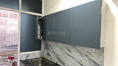 Kitchen Image of 700 Sq.ft 1 BHK Apartment / Flat for rent in Scheme No 114 Indore for Rs. 18000