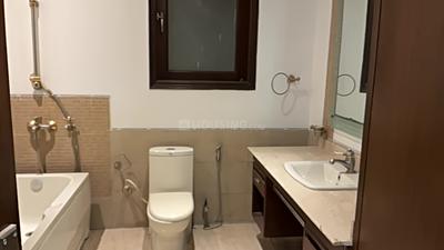 Image of 2700 Sq.ft 4 BHK Builder Floor for sale in Safdarjung Enclave, New Delhi for Rs. 65000000