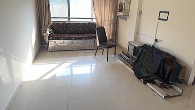 Living Room Image of 750 Sq.ft 2 BHK Apartment / Flat for sale in Kesar Scion, Ghatkopar East Mumbai for Rs. 17500000