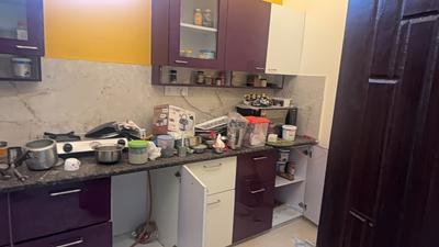 Kitchen Image of 1200 Sq.ft 2 BHK Builder Floor for rent in Garg Enclave Extension, Indira Nagar Lucknow for Rs. 15500