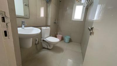 Image of 1899 Sq.ft 3 BHK Apartment / Flat for rent in Emaar Palm Gardens, Sector 83, Gurgaon for Rs. 57000