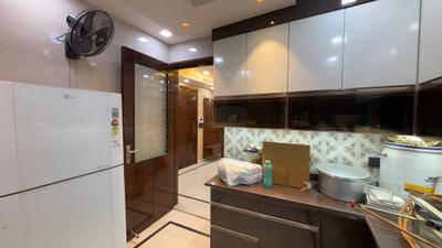 Kitchen Image of 1230 Sq.ft 3 BHK Apartment / Flat for sale in Sector 5 Rohini New Delhi for Rs. 13000000