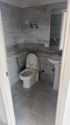 Image of 940 Sq.ft 2 BHK Apartment / Flat for rent in Gaurs Siddhartham, Siddharth Vihar, Ghaziabad for Rs. 22000