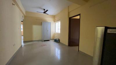 Living Room Image of 1060 Sq.ft 3 BHK Apartment / Flat for rent in Srijan Greenfield City, Maheshtala Kolkata for Rs. 20000