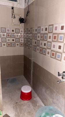 Bathroom Image of 1100 Sq.ft 2 BHK Builder Floor for rent in Hyderguda Hyderabad for Rs. 7500