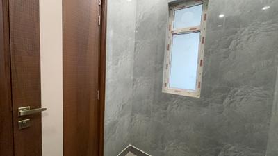 Image of 1900 Sq.ft 4 BHK Apartment / Flat for sale in Sector 4 Rohini, New Delhi for Rs. 16500000